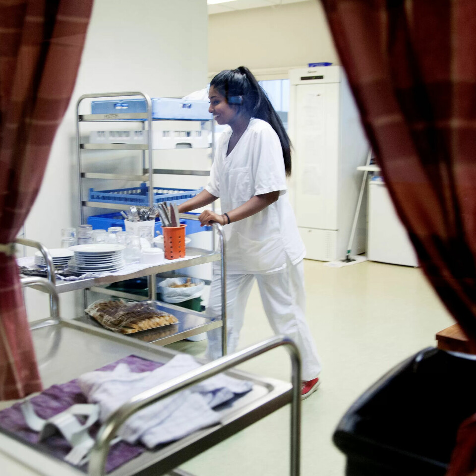 Det kan bli streik blant sykepleierne i kommunene etter at et flertall av medlemmene sa nei til resultatet i lønnsoppgjøret. Det kan bli streik blant sykepleierne i kommunene etter at et flertall av medlemmene sa nei til resultatet i lønnsoppgjøret.