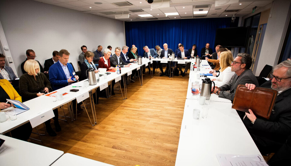 Partene gjør seg klart til forhandlinger om nye særaldersgrenser. Partene gjør seg klart til forhandlinger om nye særaldersgrenser.