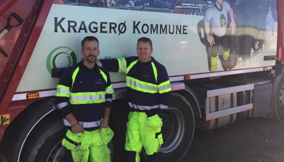 SLO TIL: Morgan Martini og Kjell Arne Isnes er blant renovasjonsarbeidere som ble kommunalt ansatte i fjor. De fikk bedre pensjon, tryggere hverdag og innbyggerne fikk lavere gebyr. SLO TIL: Morgan Martini og Kjell Arne Isnes er blant renovasjonsarbeidere som ble kommunalt ansatte i fjor. De fikk bedre pensjon, tryggere hverdag og innbyggerne fikk lavere gebyr.