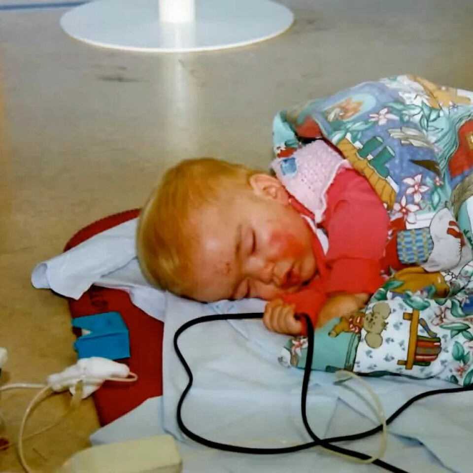 TIDLIG PASIENT: Her er Odin på sykehuset som baby i 1997, i forbindelse med benmargstransplantasjonen. TIDLIG PASIENT: Her er Odin på sykehuset som baby i 1997, i forbindelse med benmargstransplantasjonen.