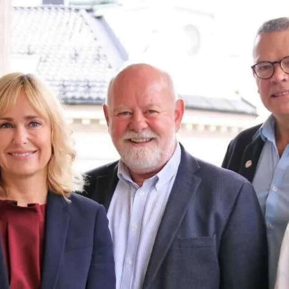 ENIGE OM IKKE Å PERMITTERE: Fra venstre: Espen Rokkan og Anne Lindbo, PBL. Terje Skyvulstad, Utdanningsforbundet, Trond Ellefsen, Delta og Anne Green Nilsen fra Fagforbundet. ENIGE OM IKKE Å PERMITTERE: Fra venstre: Espen Rokkan og Anne Lindbo, PBL. Terje Skyvulstad, Utdanningsforbundet, Trond Ellefsen, Delta og Anne Green Nilsen fra Fagforbundet.