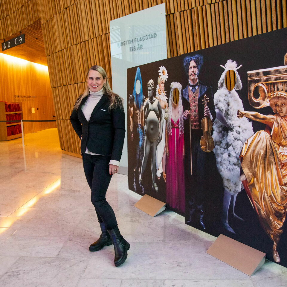 ERFAREN: Kundekonsulent Hann Mette Rendall har jobbet i Operaen siden åpningen. ERFAREN: Kundekonsulent Hann Mette Rendall har jobbet i Operaen siden åpningen.