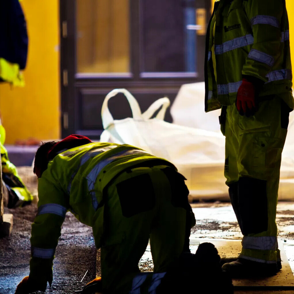 SVART ARBID: Svart arbeid og skatteunndragelse kostar samfunnet så mye som opp mot 60 milliarder kroner i året, tror Skatteetaten. (Illustrasjonsfoto) SVART ARBID: Svart arbeid og skatteunndragelse kostar samfunnet så mye som opp mot 60 milliarder kroner i året, tror Skatteetaten. (Illustrasjonsfoto)