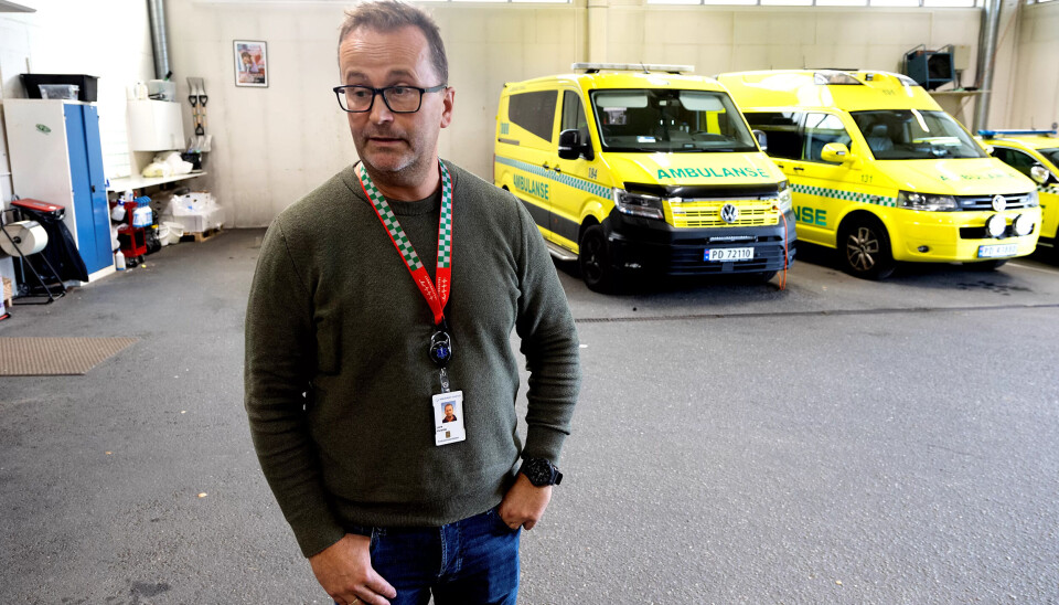MÅ FÅ BRUKE FAG: – Jeg er opptatt av at de som jobber på AMK og i legevaktsentralen får bruke sin faglige kompetanse til å sile telefonene bedre, sier Lars Vereide. MÅ FÅ BRUKE FAG: – Jeg er opptatt av at de som jobber på AMK og i legevaktsentralen får bruke sin faglige kompetanse til å sile telefonene bedre, sier Lars Vereide.