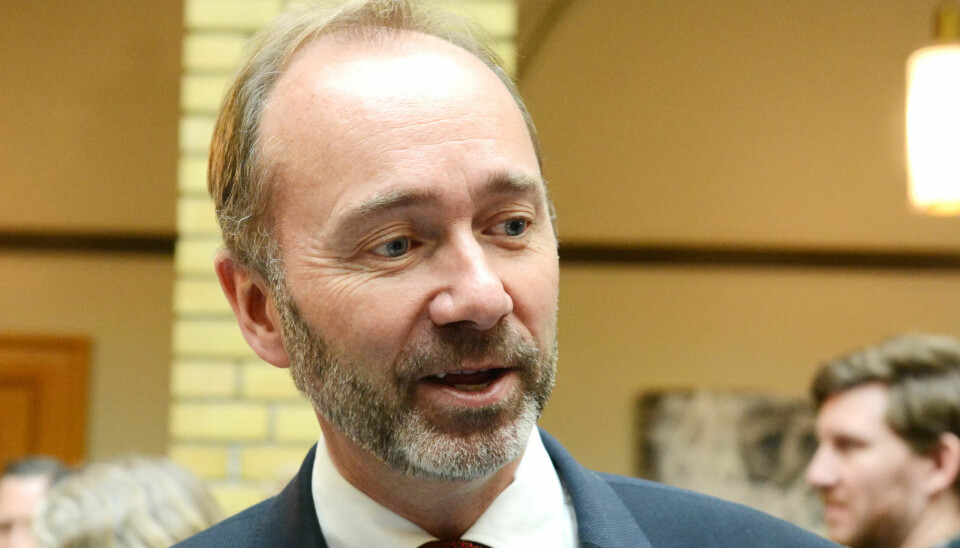 Trond Giske er sykmeldt etter de siste dagers hendelser. Trond Giske er sykmeldt etter de siste dagers hendelser.