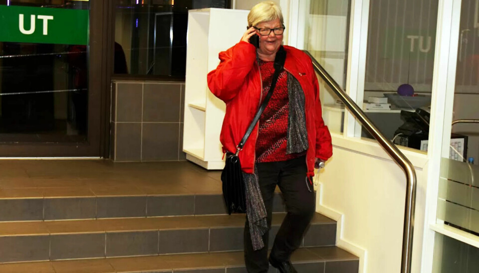 FORHANDLER: LO Stat-leder Tone Rønoldtangen kommer tilbake til Statstilsattes Hus i Oslo, der forhandlingsdelegasjonen sitter lørdag kveld. FORHANDLER: LO Stat-leder Tone Rønoldtangen kommer tilbake til Statstilsattes Hus i Oslo, der forhandlingsdelegasjonen sitter lørdag kveld.
