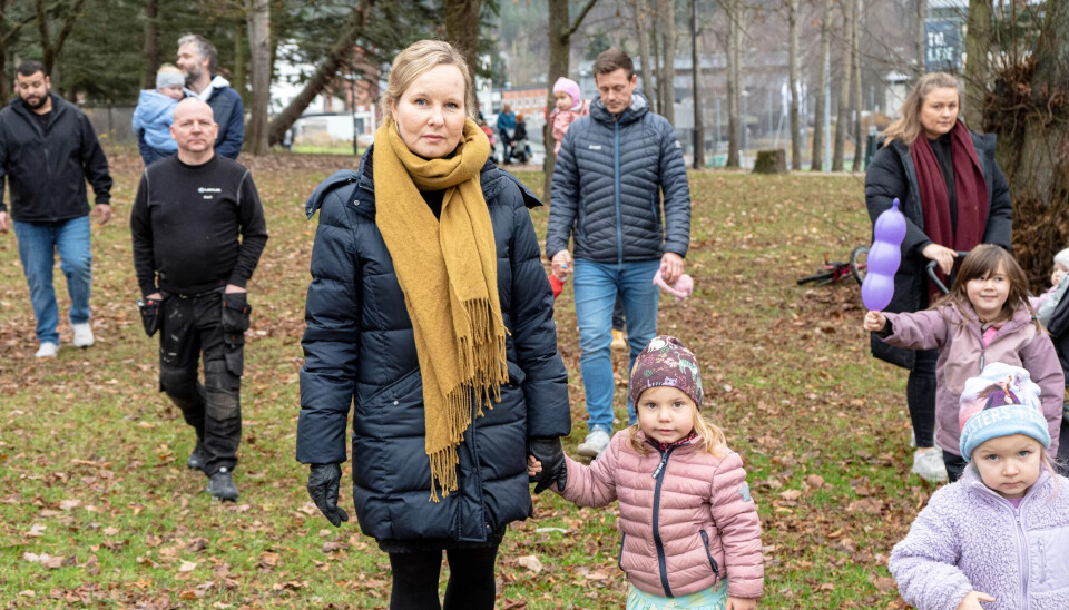 LEI HJEMMEBARNEHAGE: Camilla Hanses og de andre foreldrene i Læringsverkstedet Bryn barnehage krever at kommunen stanser tilskuddet til private barnehager som holder stengt på grunn av streik. LEI HJEMMEBARNEHAGE: Camilla Hanses og de andre foreldrene i Læringsverkstedet Bryn barnehage krever at kommunen stanser tilskuddet til private barnehager som holder stengt på grunn av streik.