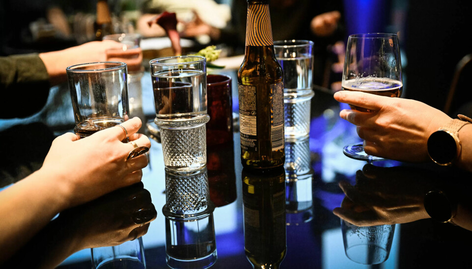 TYDELIG: Arbeidsmandsforbundet sentralt har de strengeste reglene om alkohol. Forbundet spanderer aldri alkohol på samlinger, og det er uakseptabelt å stille på møter, kurs eller konferanser i bakrus. TYDELIG: Arbeidsmandsforbundet sentralt har de strengeste reglene om alkohol. Forbundet spanderer aldri alkohol på samlinger, og det er uakseptabelt å stille på møter, kurs eller konferanser i bakrus.