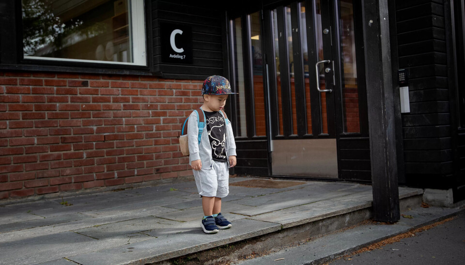 Kayden (2) har til nå bare opplevd livet under pandemien. Nå skal han begynne i barnehagen. Kayden (2) har til nå bare opplevd livet under pandemien. Nå skal han begynne i barnehagen.