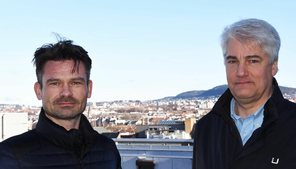 VED BORDET: De sitter ikke ved forhandlingsbordet denne gangen, men i podkasten Rørsla møtes de to sjeføkonomene Roger Bjørnstad i LO (t.v.) og Øystein Dørum i NHO for å forklare det norske lønnsoppgjøret på 1-2-3. VED BORDET: De sitter ikke ved forhandlingsbordet denne gangen, men i podkasten Rørsla møtes de to sjeføkonomene Roger Bjørnstad i LO (t.v.) og Øystein Dørum i NHO for å forklare det norske lønnsoppgjøret på 1-2-3.