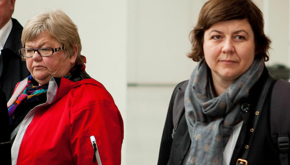 TO RETNINGER: Mens Tone Rønoldtangen og LO Stat holder på sentrale forhandlinger, vil Rikke C. Ringsrød og Akademikerne helst at lønna fordeles lokalt. Bildet er fra tariffoppgjøret i 2012 TO RETNINGER: Mens Tone Rønoldtangen og LO Stat holder på sentrale forhandlinger, vil Rikke C. Ringsrød og Akademikerne helst at lønna fordeles lokalt. Bildet er fra tariffoppgjøret i 2012