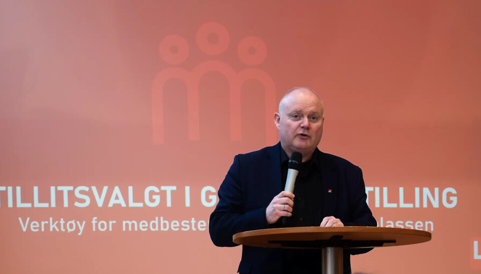 KAMP: – Klimakampen og grønn omstilling er nødvendig, men det skal ikke være sånn at den gir arbeidsgivere og eiere rett til å fjerne opparbeidede rettigheter, sa Are Tomasgaard. KAMP: – Klimakampen og grønn omstilling er nødvendig, men det skal ikke være sånn at den gir arbeidsgivere og eiere rett til å fjerne opparbeidede rettigheter, sa Are Tomasgaard.