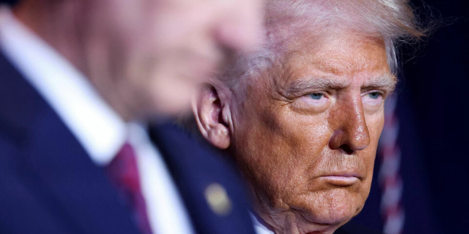 KUTT: Det er Donald Trump som kutter flere tusen stillinger i bistandsorganisasjonen USAID. KUTT: Det er Donald Trump som kutter flere tusen stillinger i bistandsorganisasjonen USAID.