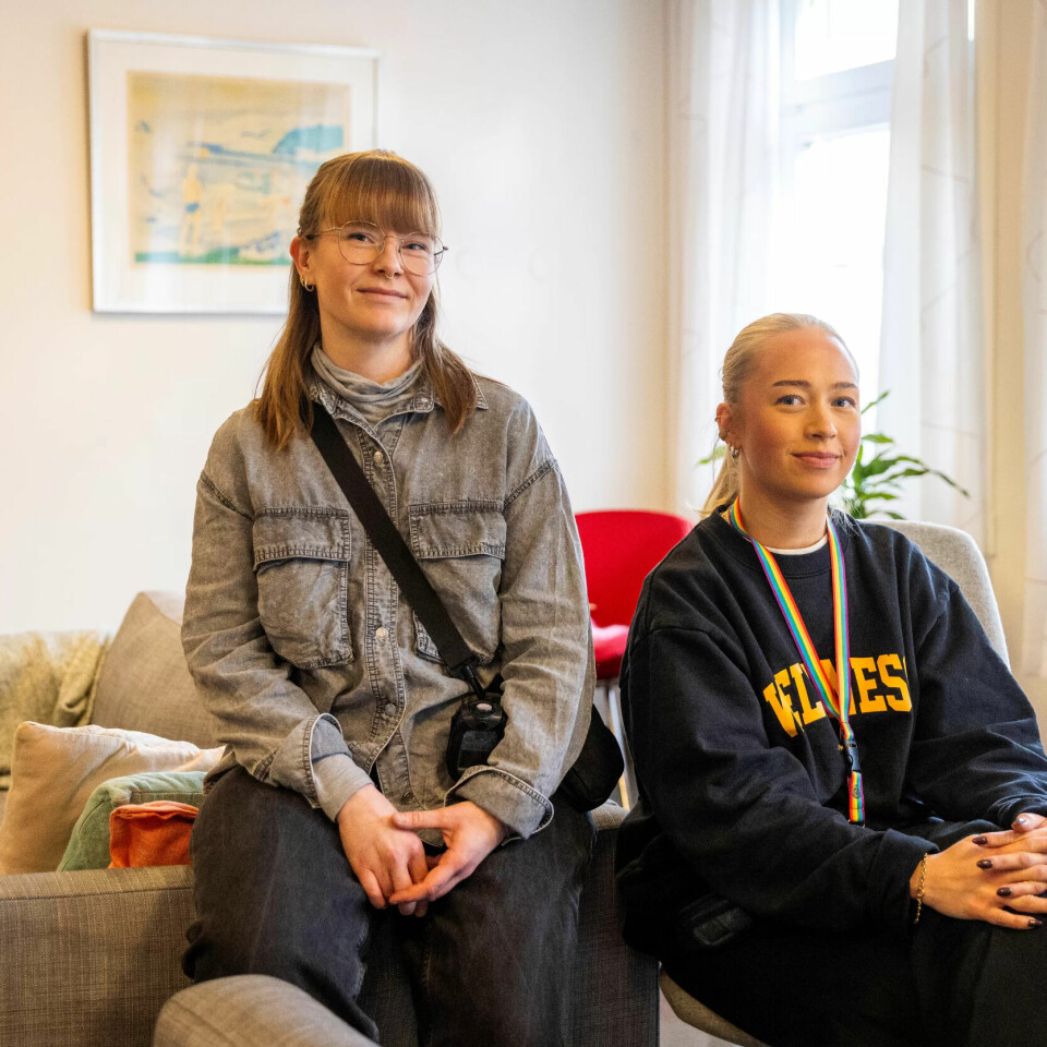 BARE MAS I STUA: På RASP har de testa ut TikTok-fri stue. Det ble bare mas, ifølge Ida Roos Stræte og Marte Berge. BARE MAS I STUA: På RASP har de testa ut TikTok-fri stue. Det ble bare mas, ifølge Ida Roos Stræte og Marte Berge.