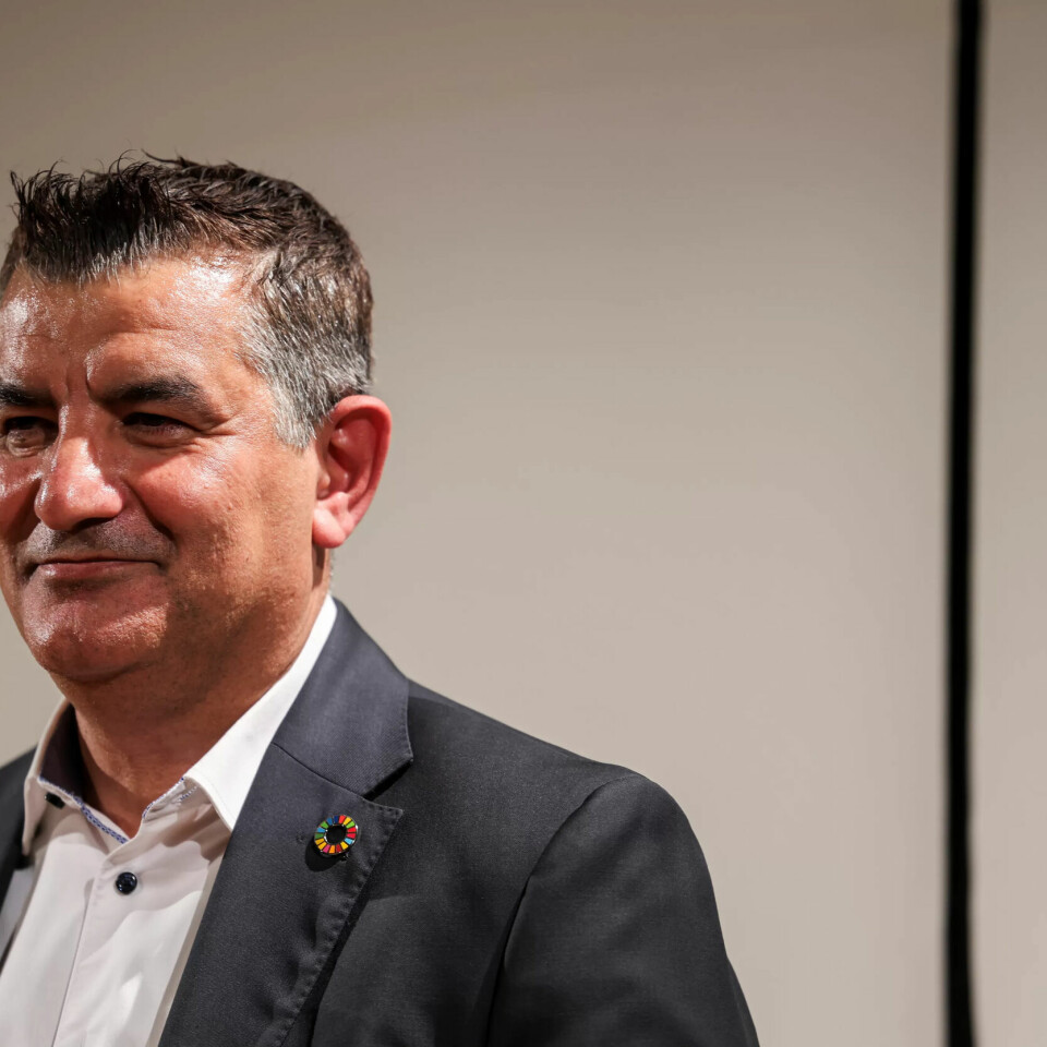 REDNINGSMANN, ELLER...: Styrelederen håper at når alt er over, så vil staben på Oslo Nye ha et annet syn på ham enn de har akkurat nå. REDNINGSMANN, ELLER...: Styrelederen håper at når alt er over, så vil staben på Oslo Nye ha et annet syn på ham enn de har akkurat nå.
