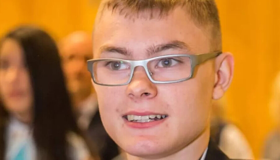 Audun måtte slutte med tannbehandlingen da egenandelen bikket 38.000 kroner. Audun måtte slutte med tannbehandlingen da egenandelen bikket 38.000 kroner.