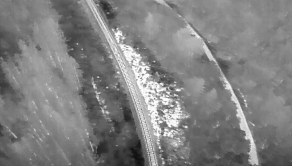 Nedre Romerike brannvesen har utdannet fem dronepiloter til skogbrannbekjempelse. Her fra dronenes varmesøkende kamera. Nedre Romerike brannvesen har utdannet fem dronepiloter til skogbrannbekjempelse. Her fra dronenes varmesøkende kamera.