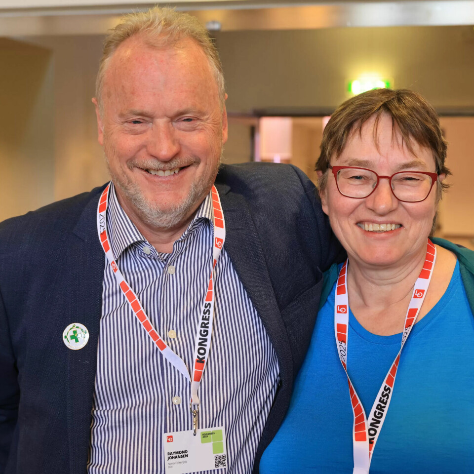 POSITIVE: – De representerer slik et friskt pust. De er begge nye, og uten erfaring fra LO-ledelsen, sier forsker Kristine Nergaard om Kine Asper Vistnes og Henriette Jevnaker. Her med Raymond Johansen som synes Vistnes blir en spennende LO-leder. POSITIVE: – De representerer slik et friskt pust. De er begge nye, og uten erfaring fra LO-ledelsen, sier forsker Kristine Nergaard om Kine Asper Vistnes og Henriette Jevnaker. Her med Raymond Johansen som synes Vistnes blir en spennende LO-leder.