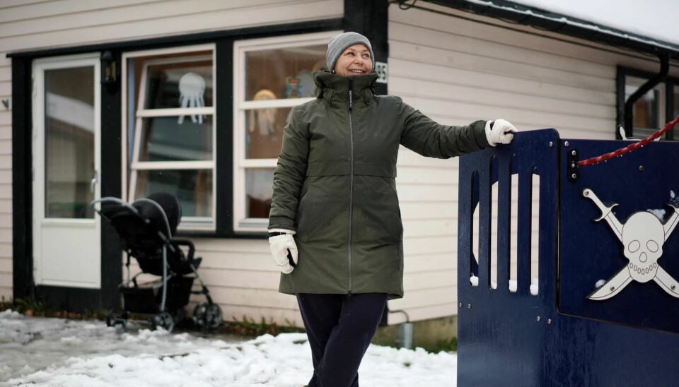 Driften av Frydenlund barnehage ble satt ut til Norlandia i 2014. Selv om barne- og ungdomsarbeider Karin Bojer-Letrud tjente 40.000 mindre i Norlandia enn hun ville hatt som kommunalt ansatt, sparte ikke kommunen penger på konkurranseutsettingen. Driften av Frydenlund barnehage ble satt ut til Norlandia i 2014. Selv om barne- og ungdomsarbeider Karin Bojer-Letrud tjente 40.000 mindre i Norlandia enn hun ville hatt som kommunalt ansatt, sparte ikke kommunen penger på konkurranseutsettingen.
