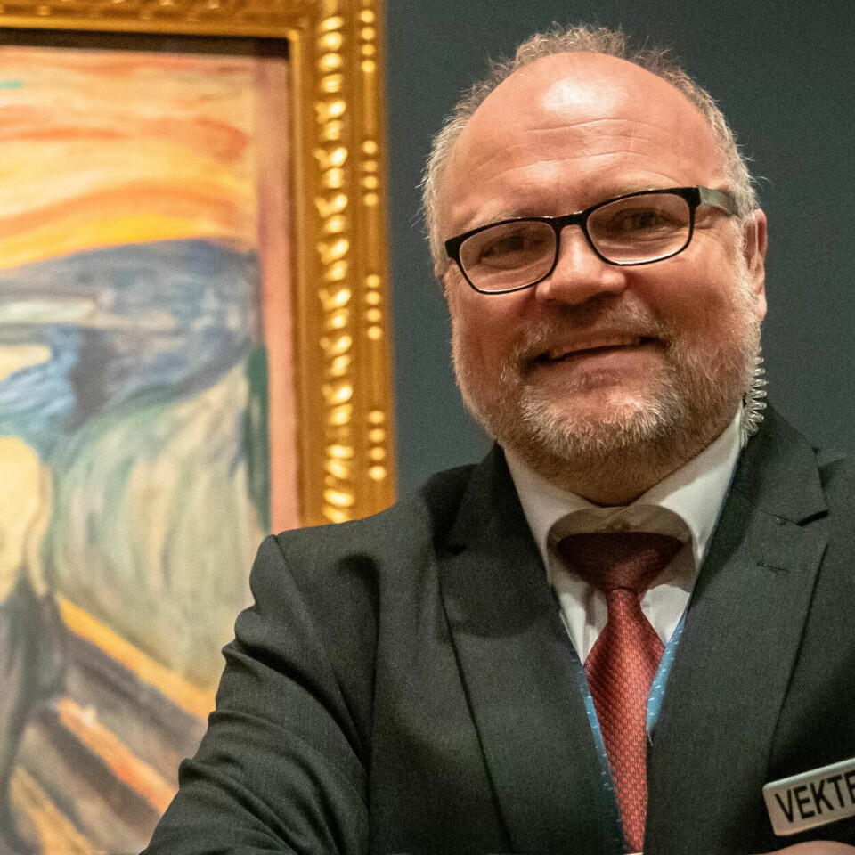 – Å bli stemt fram som årets vekter var ikke noen jeg hadde sett for meg, sier Ronny Moen Eriksen. Men det skulle vel bare mangle etter at du har reddet et av verdens mest kjente kunstverk fra ødeleggelse? – Å bli stemt fram som årets vekter var ikke noen jeg hadde sett for meg, sier Ronny Moen Eriksen. Men det skulle vel bare mangle etter at du har reddet et av verdens mest kjente kunstverk fra ødeleggelse?