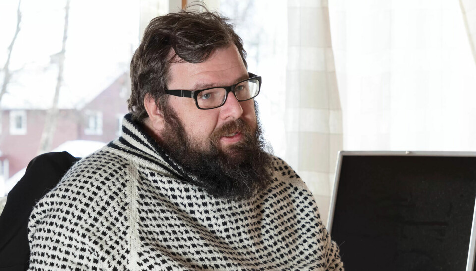 MISTANKE: Kenneth Grosvold (35) er tydelig på at man skal melde ifra ved mistanke, men han understreker viktigheten av at man ikke må holde fast ved noe hvis det forekommer at mistanken ikke er reell. MISTANKE: Kenneth Grosvold (35) er tydelig på at man skal melde ifra ved mistanke, men han understreker viktigheten av at man ikke må holde fast ved noe hvis det forekommer at mistanken ikke er reell.