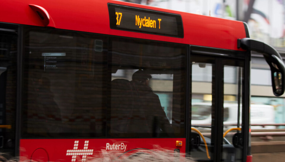 Bussbransjen får en økt timelønn på 11 kroner etter at det ble enighet i lønnsforhandlingene. Bussbransjen får en økt timelønn på 11 kroner etter at det ble enighet i lønnsforhandlingene.