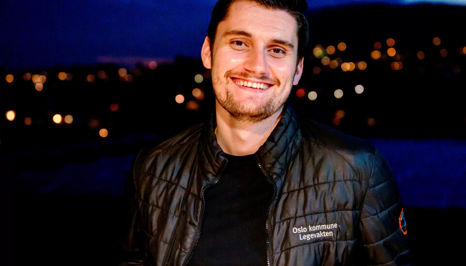 FORETREKKER NATT: Daniel Pozo Helmersen kjenner at det er om nettene han helst vil jobbe. FORETREKKER NATT: Daniel Pozo Helmersen kjenner at det er om nettene han helst vil jobbe.