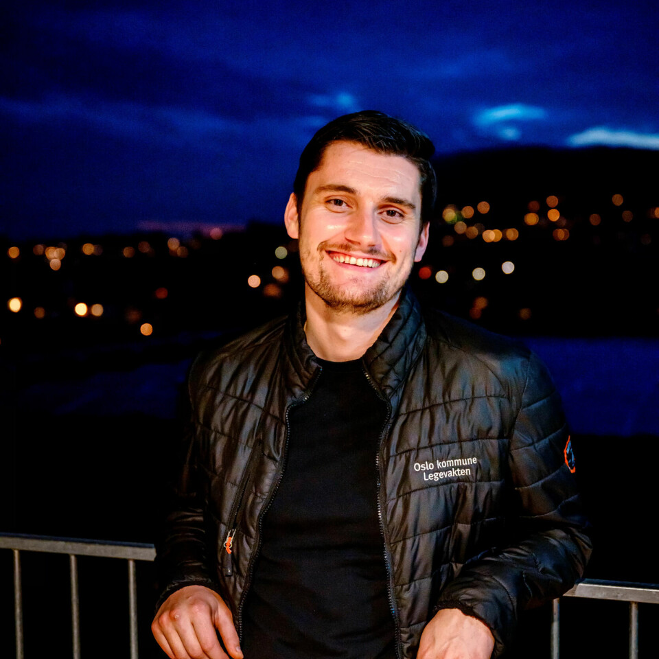 FORETREKKER NATT: Daniel Pozo Helmersen kjenner at det er om nettene han helst vil jobbe. FORETREKKER NATT: Daniel Pozo Helmersen kjenner at det er om nettene han helst vil jobbe.