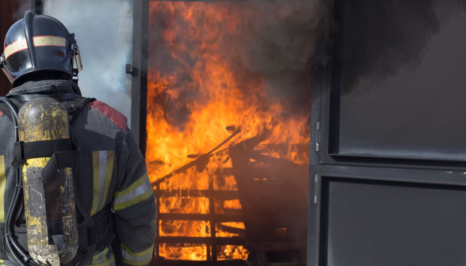 UTSATT: Brannkonstabler utsettes ofte for farlige situasjoner. UTSATT: Brannkonstabler utsettes ofte for farlige situasjoner.