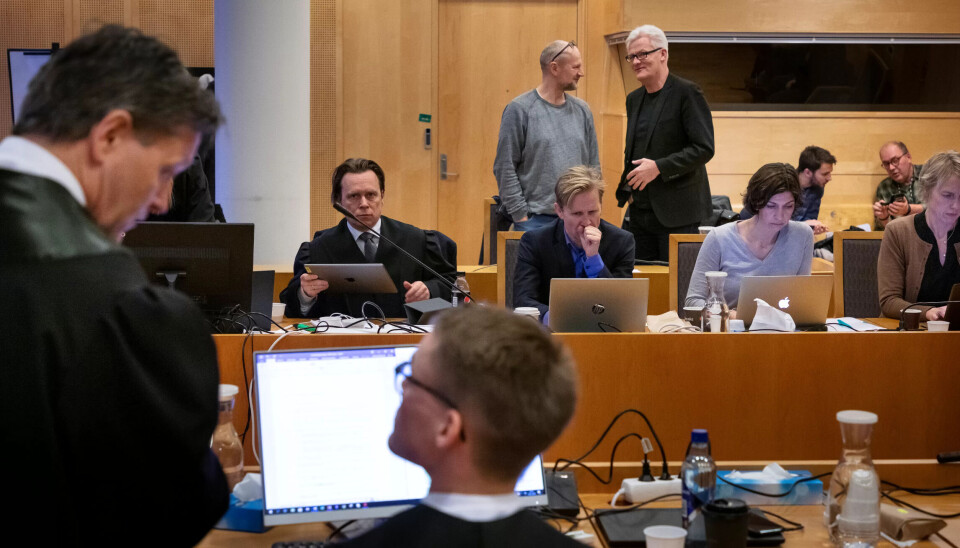 Saksøkernes advokat har betegnet dommen i Aleris-saken som «sprikende» og «nedslående». De rødgrønne partiene åpner alle for lovendringer om den blir stående. Saksøkernes advokat har betegnet dommen i Aleris-saken som «sprikende» og «nedslående». De rødgrønne partiene åpner alle for lovendringer om den blir stående.