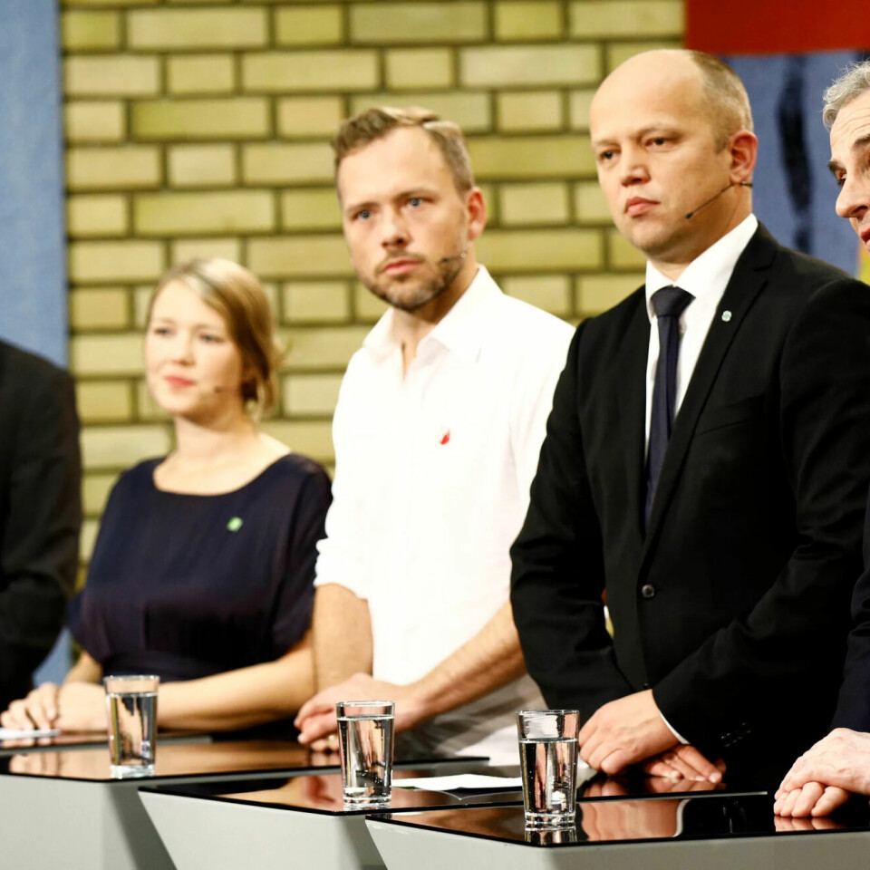Jonas Gahr Støre trenger hjelp fra flere partier for å danne regjering, ifølge målinger i august. Jonas Gahr Støre trenger hjelp fra flere partier for å danne regjering, ifølge målinger i august.