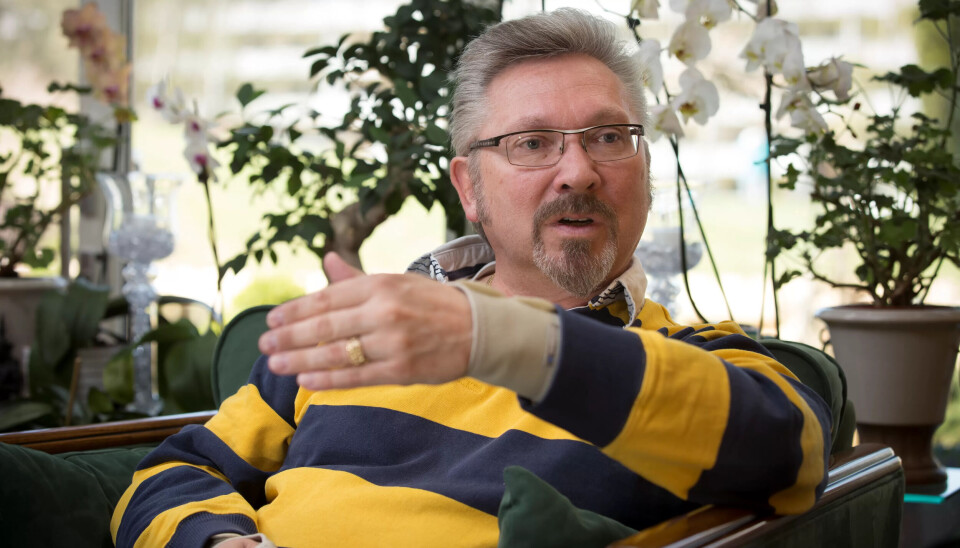 MISTER INNTEKT: Kjetil Nygaard skulle gjerne hatt en kropp som gjorde det mulig å jobbe, men har det ikke. Uførereformen straffer ham med et tap på 900 kroner i måneden. MISTER INNTEKT: Kjetil Nygaard skulle gjerne hatt en kropp som gjorde det mulig å jobbe, men har det ikke. Uførereformen straffer ham med et tap på 900 kroner i måneden.