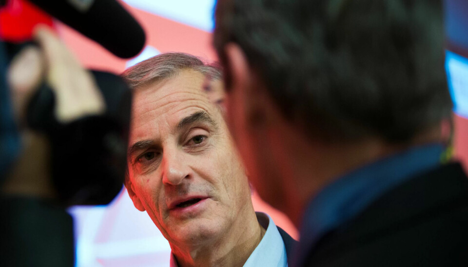 KRITIKK: – Fagbevegelsen leverte heller ikke. Vi sto sammen om deler av valgkampen, men en for stor andel av LOs medlemmer stemte ikke på oss, sa Jonas Gahr Støre. KRITIKK: – Fagbevegelsen leverte heller ikke. Vi sto sammen om deler av valgkampen, men en for stor andel av LOs medlemmer stemte ikke på oss, sa Jonas Gahr Støre.