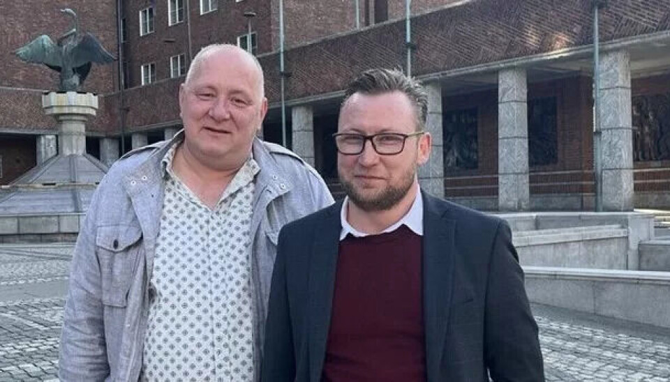 Roger Dehlin (tv) og forhandlingsleder Per Egil Johansen er fornøyd med helheten i Oslo-oppgjøret. Roger Dehlin (tv) og forhandlingsleder Per Egil Johansen er fornøyd med helheten i Oslo-oppgjøret.