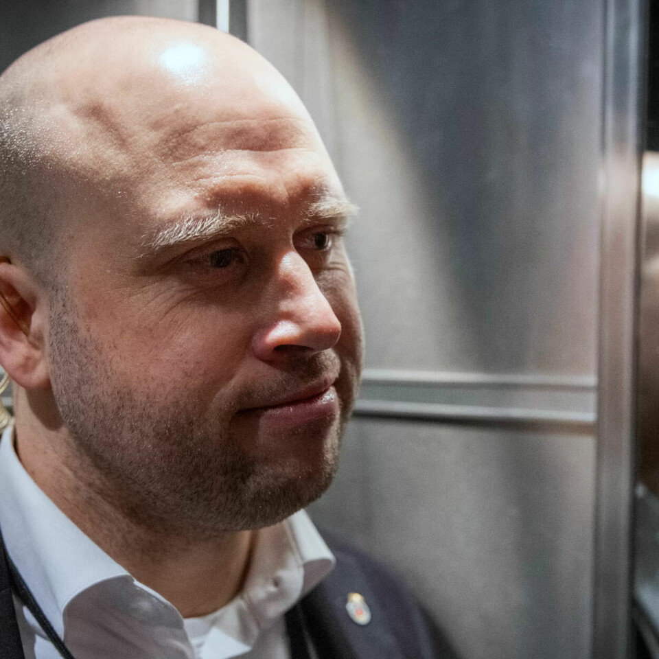 VIKTIGE EGENSKAPER: – Man kommer opp i situasjoner der man blir satt på prøve. Det er viktig å forholde seg rolig når andre begynner å stresse, sier Magnus Devik Borge om jobben. VIKTIGE EGENSKAPER: – Man kommer opp i situasjoner der man blir satt på prøve. Det er viktig å forholde seg rolig når andre begynner å stresse, sier Magnus Devik Borge om jobben.