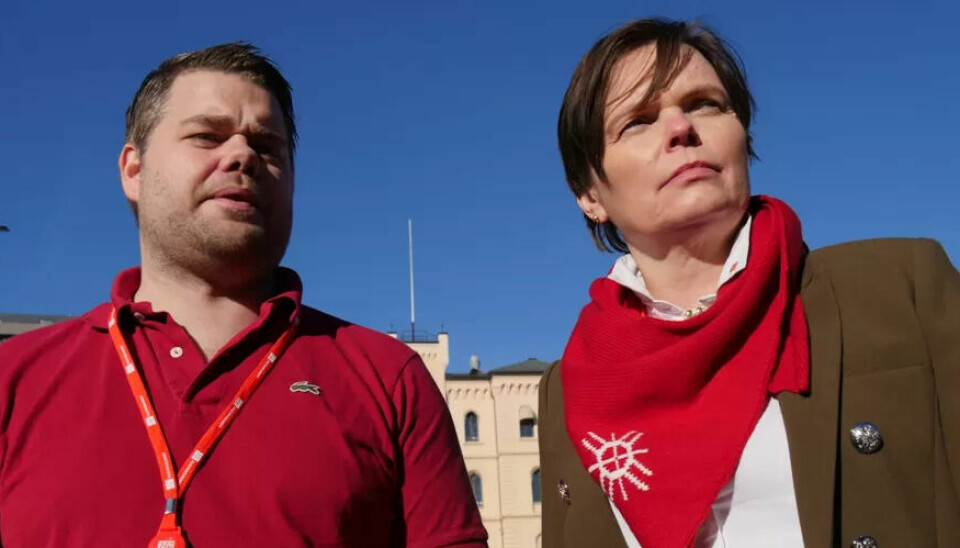 TOK OPP SAKEN: Kristoffer Tandberg og Jorunn Mikkelsen i Fagforbundet Finnmark. TOK OPP SAKEN: Kristoffer Tandberg og Jorunn Mikkelsen i Fagforbundet Finnmark.
