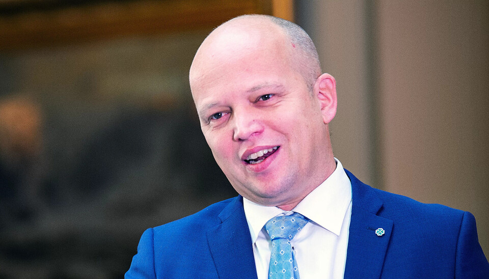 Sp og statsministerkandidat Trygve Slagsvold Vedum fosser fram på ny måling etter to målinger på rad med tilbakegang. Sp og statsministerkandidat Trygve Slagsvold Vedum fosser fram på ny måling etter to målinger på rad med tilbakegang.