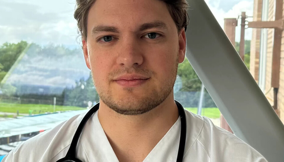 IKKE SÅ UTBREDT: – Vårt inntrykk er at fusk forekommer i svært liten grad, og at det er vanskelig, nesten umulig, å fuske seg gjennom alle seks årene med medisinstudier, sier Erlend Sæther i Norsk medisinstudentforening. IKKE SÅ UTBREDT: – Vårt inntrykk er at fusk forekommer i svært liten grad, og at det er vanskelig, nesten umulig, å fuske seg gjennom alle seks årene med medisinstudier, sier Erlend Sæther i Norsk medisinstudentforening.