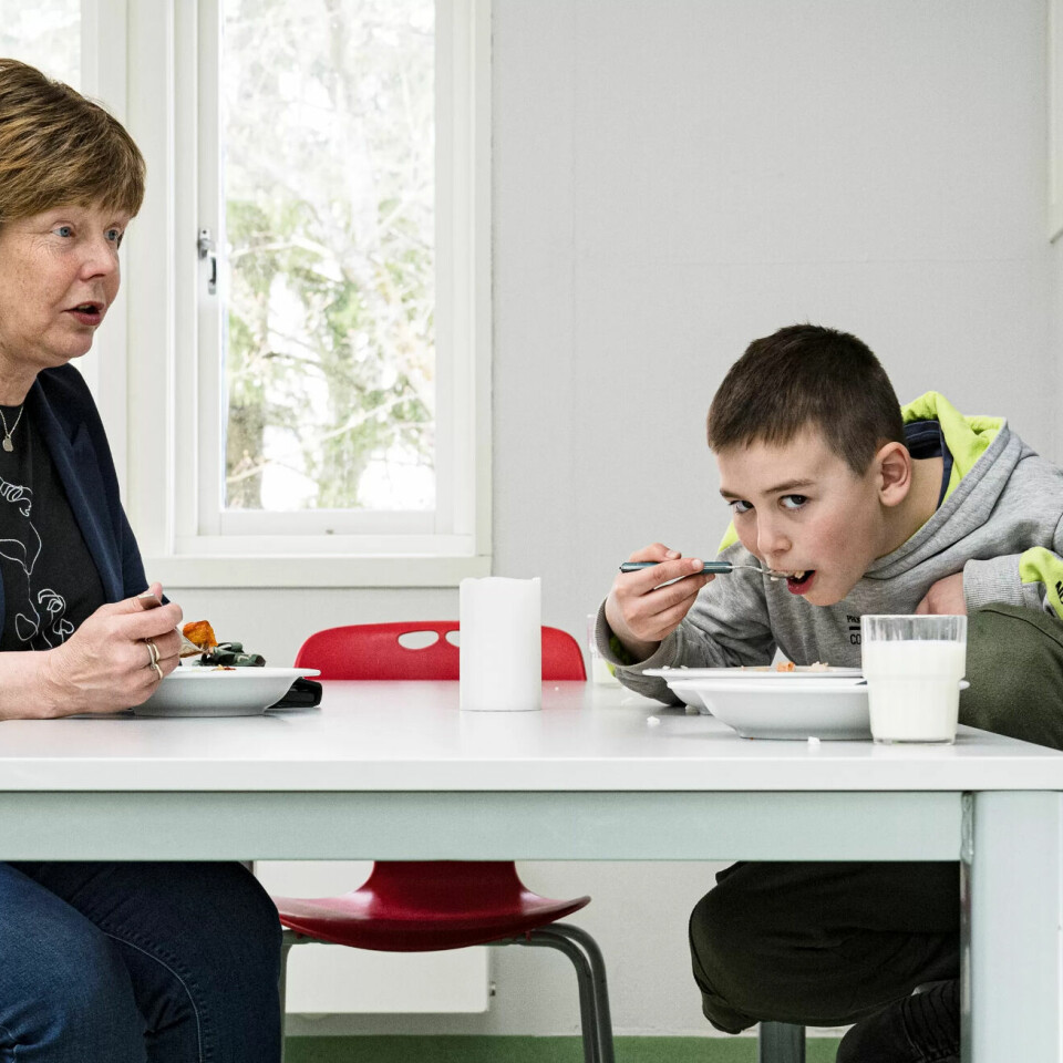 Nina Johannessen Tørholen er rektor ved Alvimhaugen barneskole, men også virksomhetsleder for SFO. Hun liker godt å ta en prat med ungene når hun kan. Nina Johannessen Tørholen er rektor ved Alvimhaugen barneskole, men også virksomhetsleder for SFO. Hun liker godt å ta en prat med ungene når hun kan.