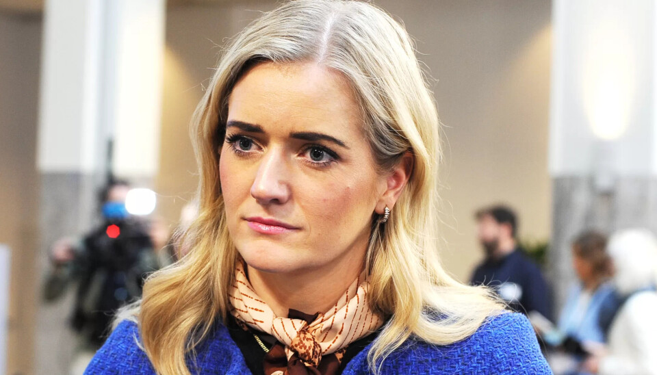 Justisminister Emilie Enger Mehl fikk overlevert rapporten tirsdag. Justisminister Emilie Enger Mehl fikk overlevert rapporten tirsdag.