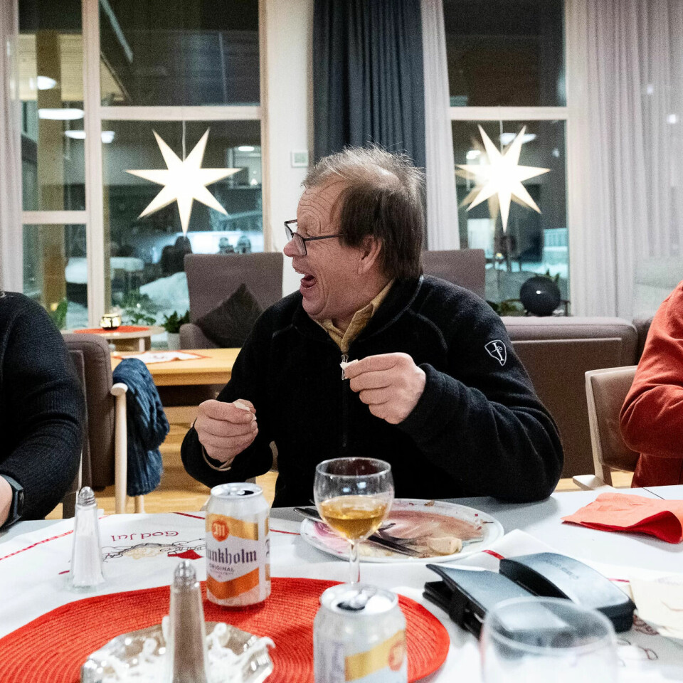 GOD STEMNING: Anne Rustad, Lars Åge Brandsfjell og Tor Olav Haugen forteller historier så tårene triller. GOD STEMNING: Anne Rustad, Lars Åge Brandsfjell og Tor Olav Haugen forteller historier så tårene triller.