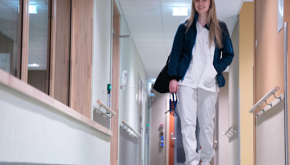 NATTARBEID: Silje Eike har dårlig erfaring med nattarbeid, men turnusen på sykehjemmet funker for henne. NATTARBEID: Silje Eike har dårlig erfaring med nattarbeid, men turnusen på sykehjemmet funker for henne.