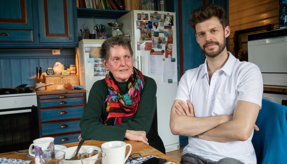 KOMMUNISME: Åse Berit Eide tror Rødt vil være tjent med å fjerne gamle begreper i programmet. Men velgerne virker ikke skremt. KOMMUNISME: Åse Berit Eide tror Rødt vil være tjent med å fjerne gamle begreper i programmet. Men velgerne virker ikke skremt.