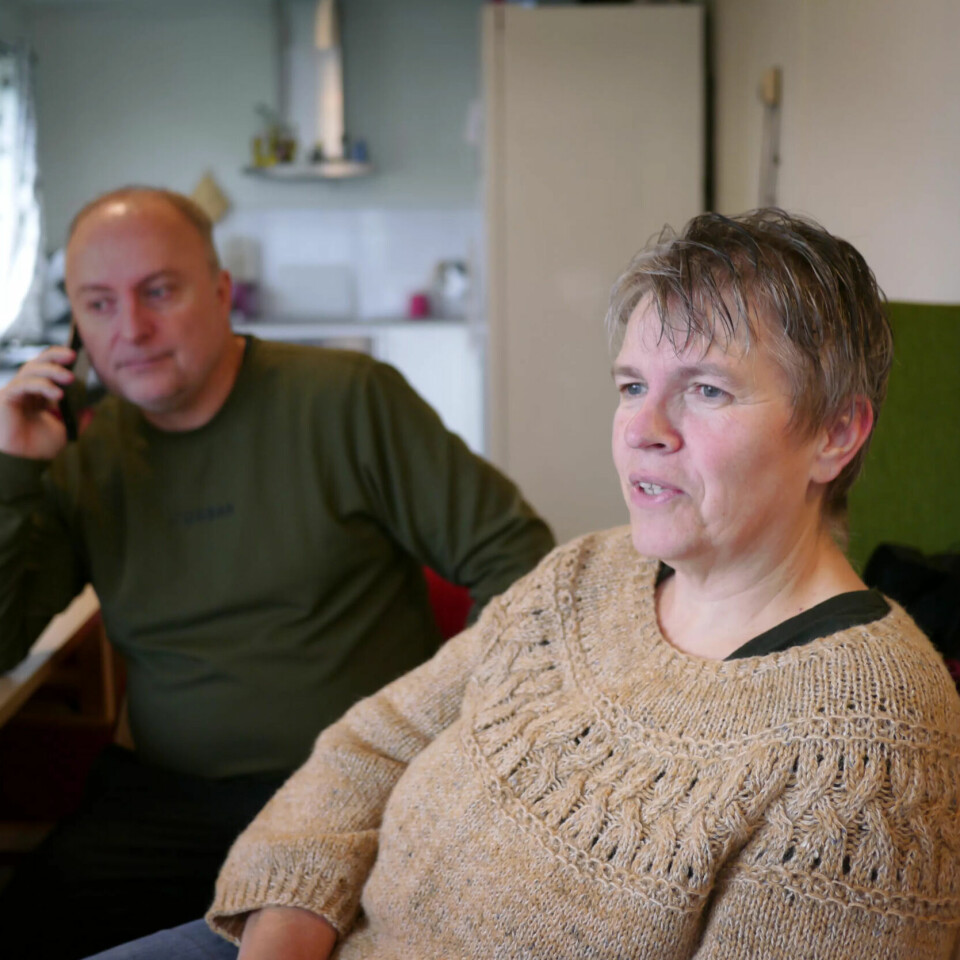 PÅ SKOLEBENKEN: Jens Sundet og Berit Brandvik var en del av kullet. PÅ SKOLEBENKEN: Jens Sundet og Berit Brandvik var en del av kullet.