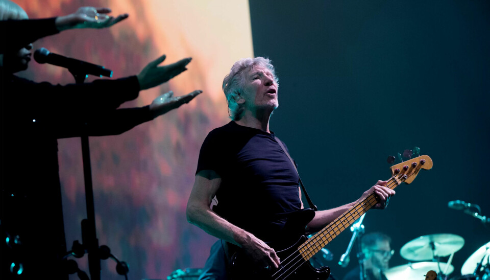 I NORGE: Roger Waters har en rekke ganger besøkt Norge, både som musiker og aktivist. Her fra Telenor Arena i 2018 under turneen Us+Them. Dagsavisen trillet en sekser på terningen og kalte den en kombinasjon av stor rockehistorie og venstrevridd vekkelsesmøte. I NORGE: Roger Waters har en rekke ganger besøkt Norge, både som musiker og aktivist. Her fra Telenor Arena i 2018 under turneen Us+Them. Dagsavisen trillet en sekser på terningen og kalte den en kombinasjon av stor rockehistorie og venstrevridd vekkelsesmøte.