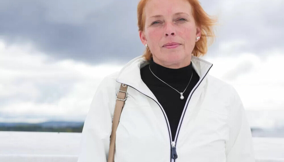 STÅR FRAM: Ragnhild Ingebretsen har sju års erfaring fra tre selskaper i kommersiell eldreomsorg i Moss og Oslo. Hun mener offentlig eldreomsorg har utfordringer som må bedres, men advarer nå sterkt mot kommersiell eldreomsorg slik det drives i dag. STÅR FRAM: Ragnhild Ingebretsen har sju års erfaring fra tre selskaper i kommersiell eldreomsorg i Moss og Oslo. Hun mener offentlig eldreomsorg har utfordringer som må bedres, men advarer nå sterkt mot kommersiell eldreomsorg slik det drives i dag.