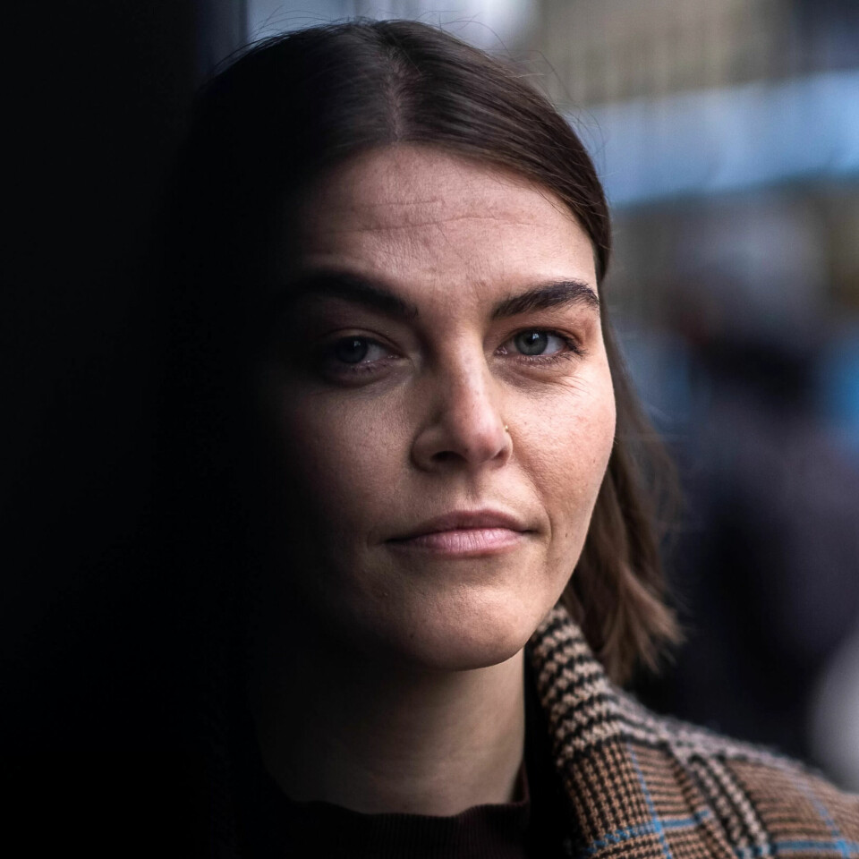 Mirjam (30) kastet opp før og etter jobb. Da skjønte hun at noe var galt
