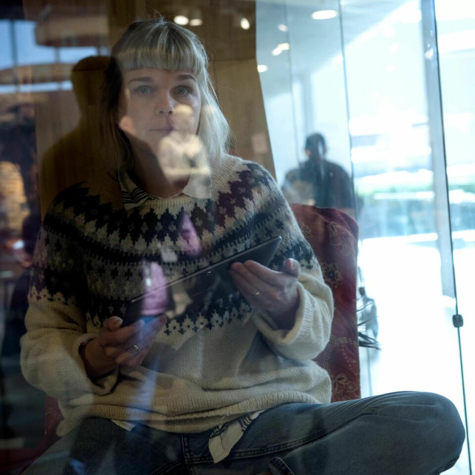 AKTIV PÅ NETT: – Vi må vise at vi ikke er enig. Hatefulle kommentarer bifalles om de får stå, sier nettaktivisten Helena Delija. AKTIV PÅ NETT: – Vi må vise at vi ikke er enig. Hatefulle kommentarer bifalles om de får stå, sier nettaktivisten Helena Delija.