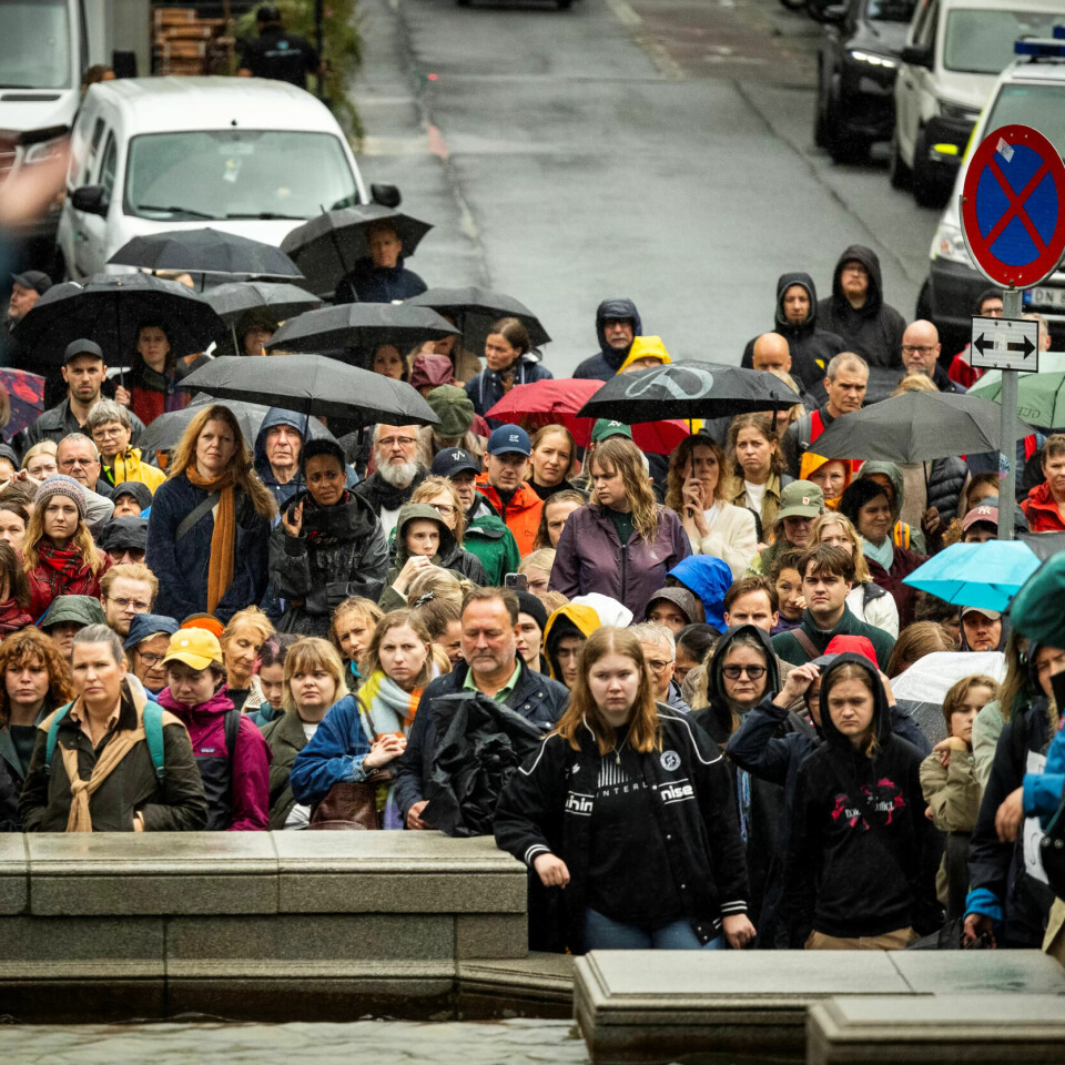SAMLET SEG: Onsdag tok folk til gatene for å protestere mot kutt i kultursektoren i Oslo. SAMLET SEG: Onsdag tok folk til gatene for å protestere mot kutt i kultursektoren i Oslo.