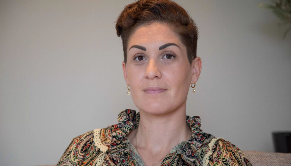 PÅDRIVER: Etter morens selvmord har Sara Henriksen har arbeidet for å senke terskelen for bruk av tvang i psykiatrien PÅDRIVER: Etter morens selvmord har Sara Henriksen har arbeidet for å senke terskelen for bruk av tvang i psykiatrien